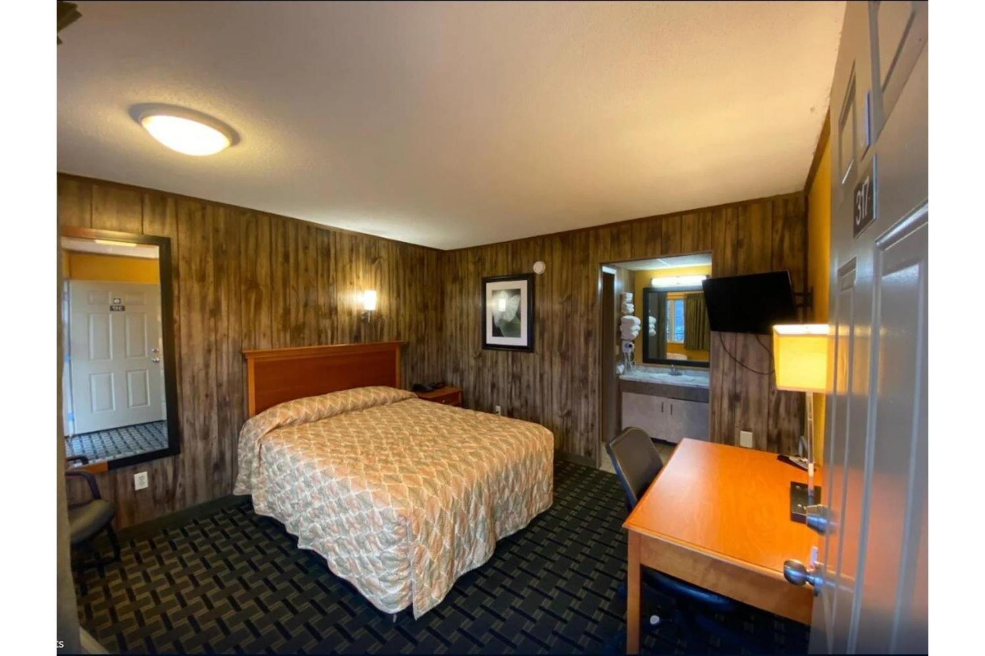 Tennessee Mountain Riverside By Oyo Hotel 5*